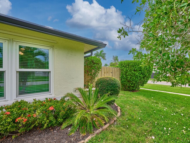 Photo - 1267 Summerwood Cir