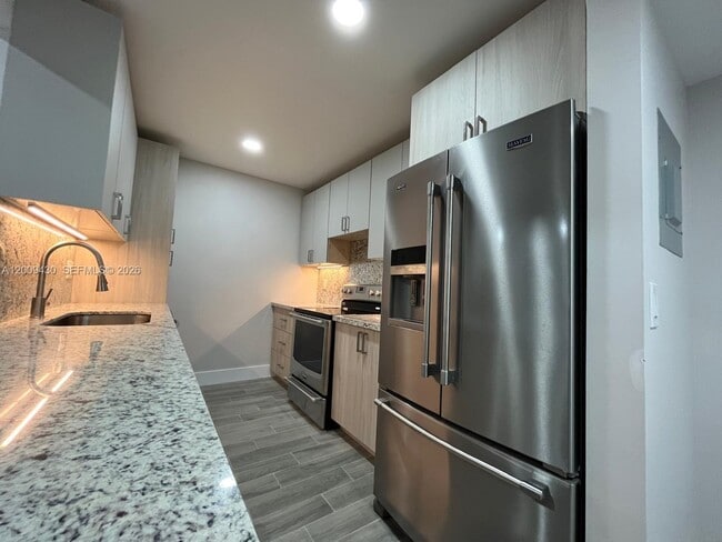 Photo - 8425 NW 8th St Unit 303