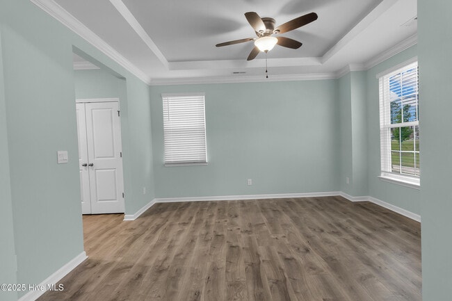 Photo - 1011 Yellowwood Aly