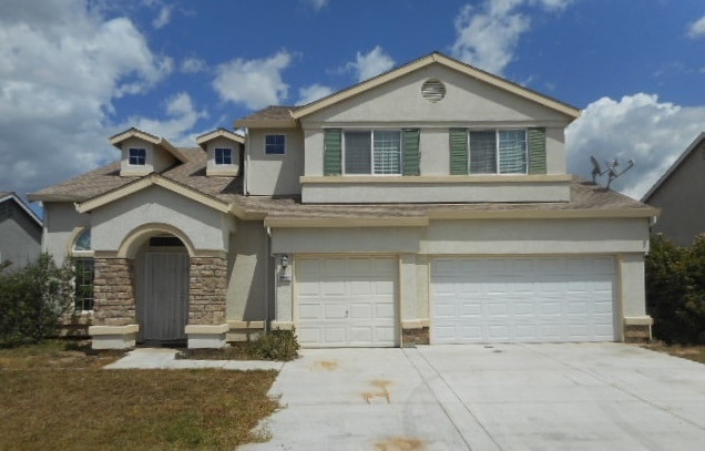 Building Photo - Beautiful 5 bed/4 bath home in Santa Nella!