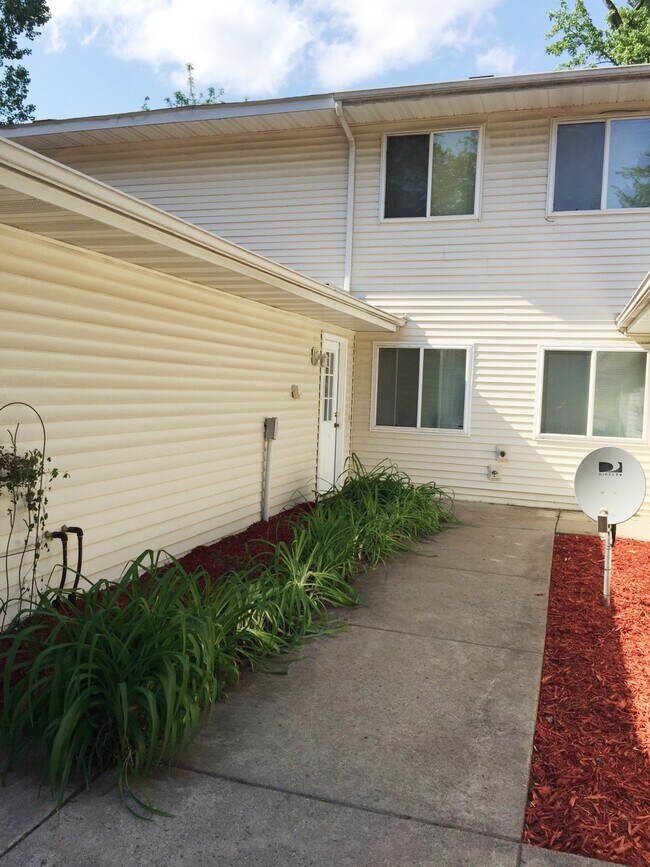 Photo - 535 6th St N Condo Unit D