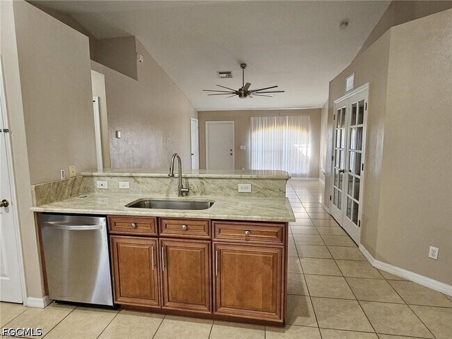 Photo - 4316 9th St W