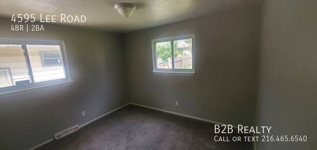 Photo - 4595 Lee Rd