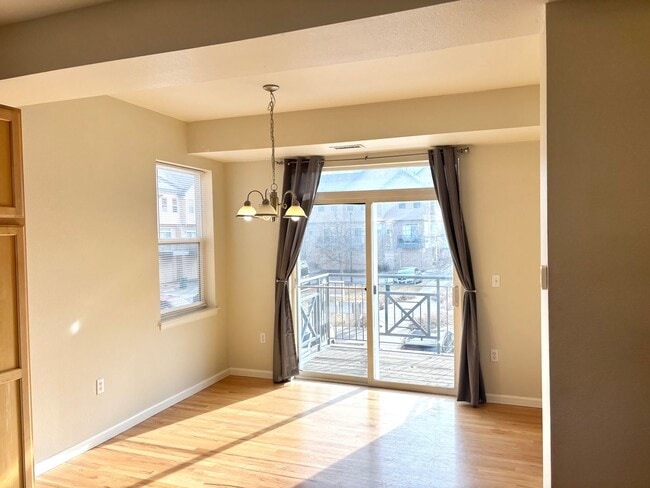 Photo - Newly updated 3bd 2.5 bath townhome for rent Aurora CO 80012