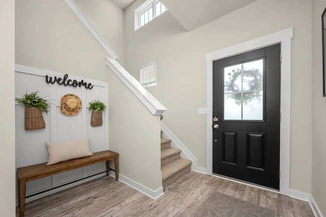 Photo - 4204 Aragorn Way