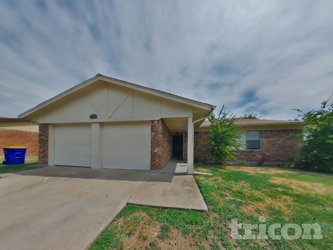 Photo - 6212 Douglas Dr