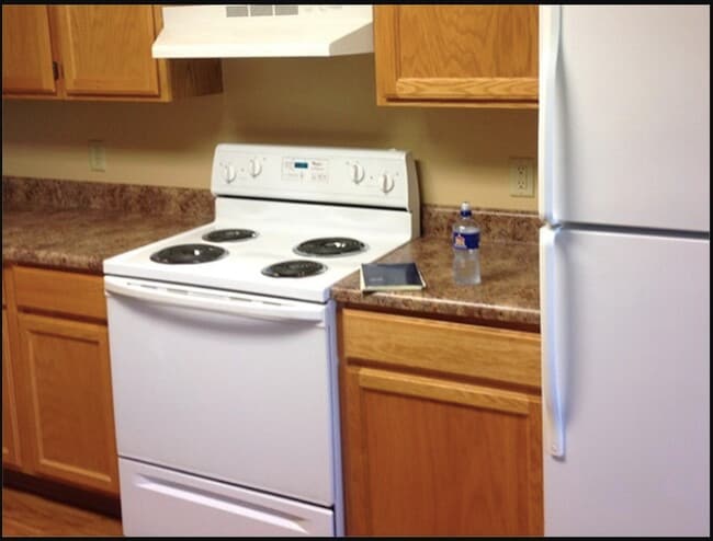 Photo - 749 Streeter Dr