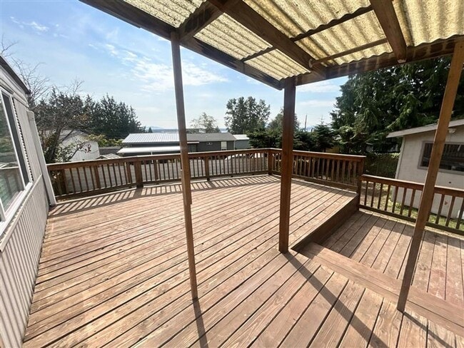 3667 Waldron Dr