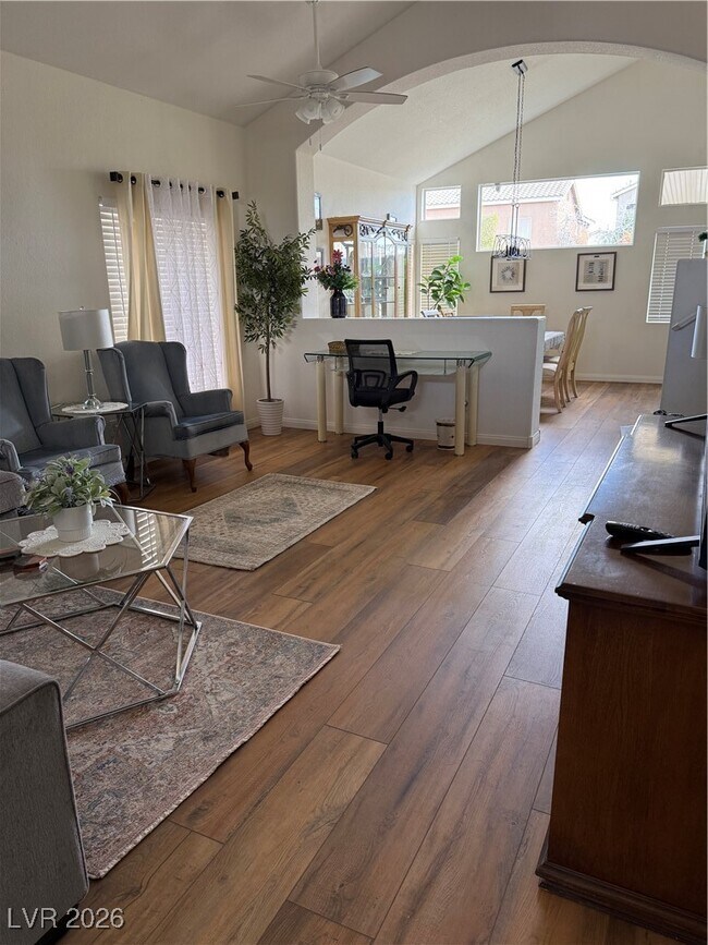 Photo - 10030 Clear Crystal St