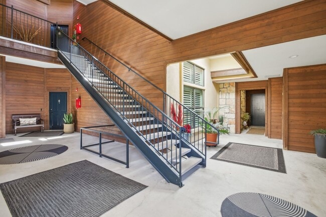 Photo - 300 San Gabriel Village Blvd