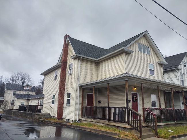 Photo - 21 N 2nd St Unit Apt C