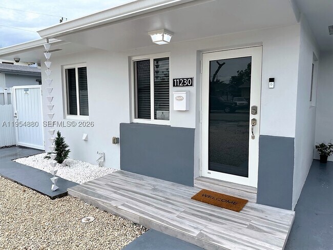 11230 SW 5th St Unit 1