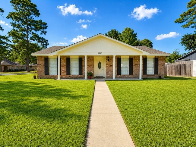 2507 Ciderwood Dr