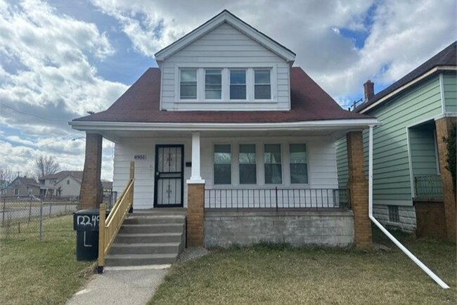 Building Photo - Fully Renovated 3-Bedroom Home – Move-In R...