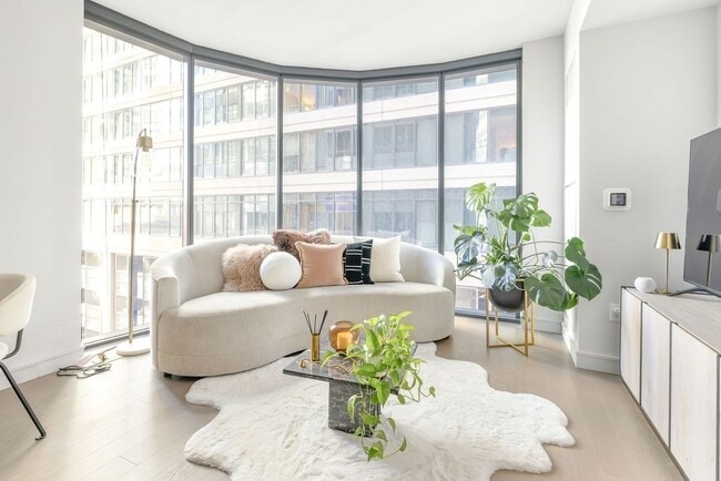 Photo - 55 Lagrange St Unit 601