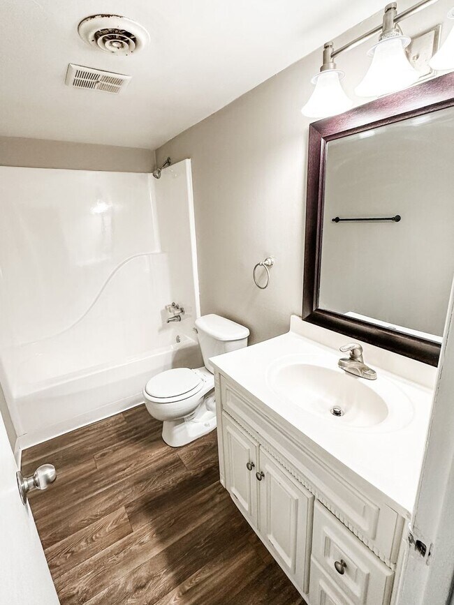 Reserve at Third Creek Apartments