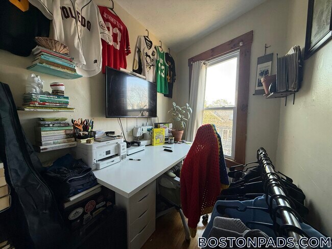 Photo - 100 River St Unit 3