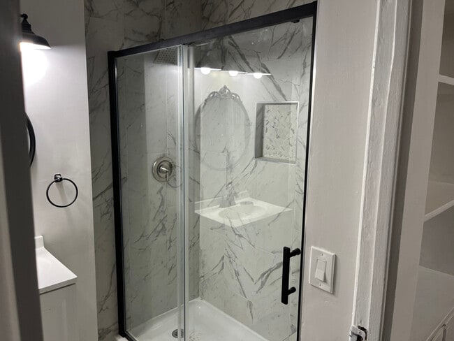 Photo - 1521 S 42nd St