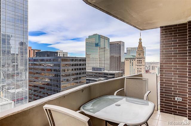 Building Photo - 1020 15th St Unit 22D Rental