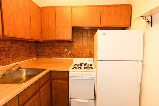 Photo - 643 W Belmont Ave Unit K06J