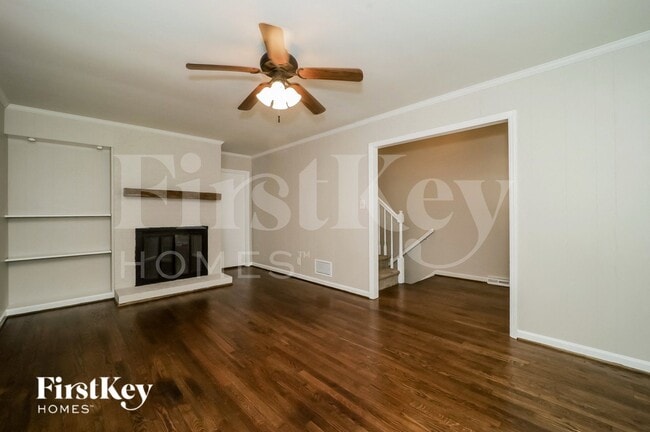 Photo - 2706 Northampton Dr