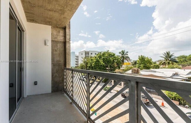 Photo - 761 NW 1st St Unit 301