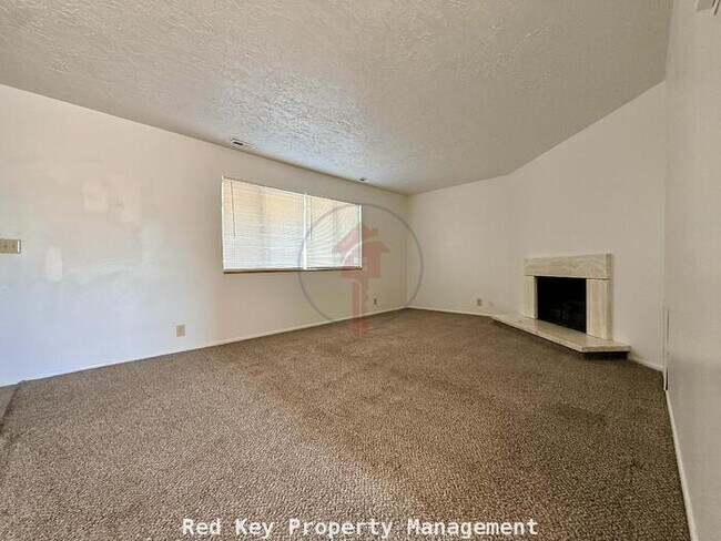 Noble Rd. Duplex
