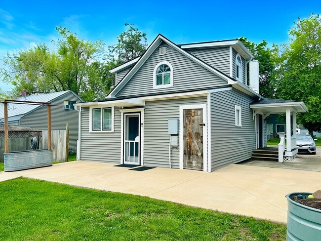 Photo - Gorgeous Kalispell home with Historical Charm