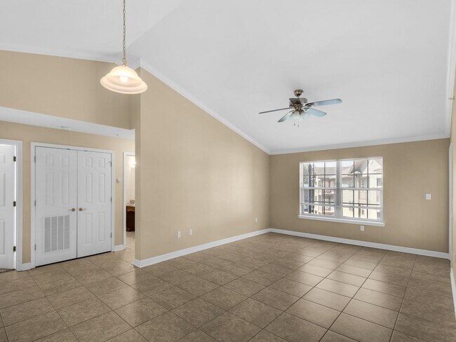 Photo - Beautiful Three Bedroom Apartment in Fort Walton Beach! Unit 202