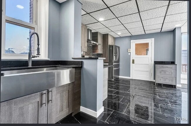 Photo - 2717 W Peterson Ave Unit 2