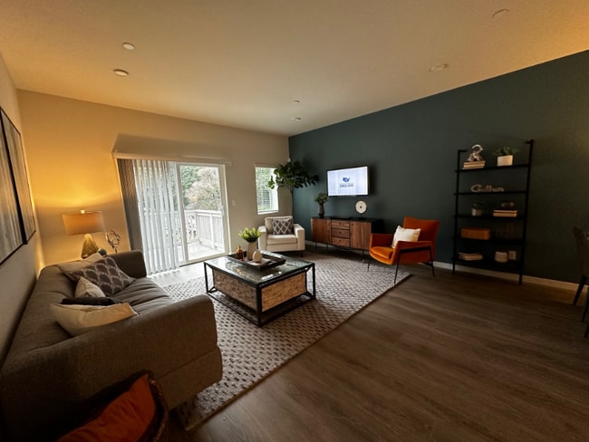 Photo - 23413 Edmonds Way