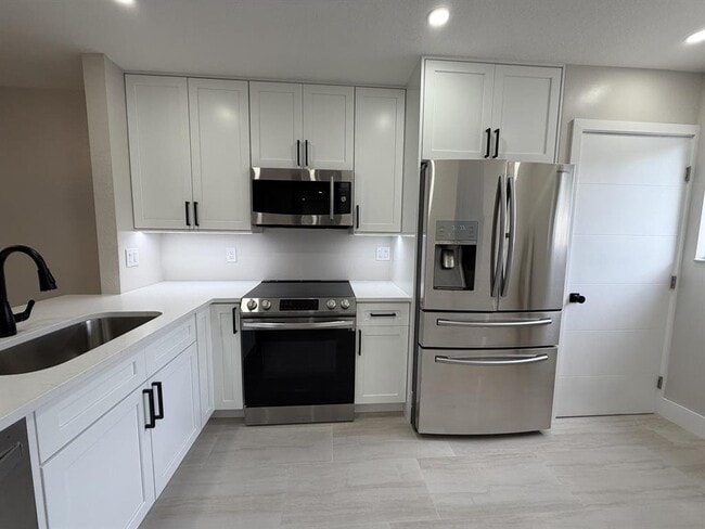 Photo - 6631 Winfield Blvd