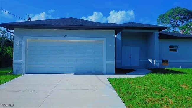 Photo - 927 Bolivia Dr
