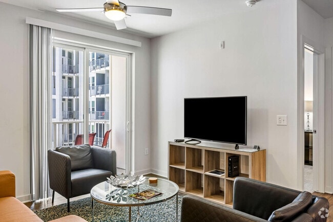Building Photo - 1270 Spring St NW Rental