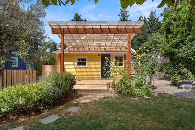 Photo - 4230 SE Francis St