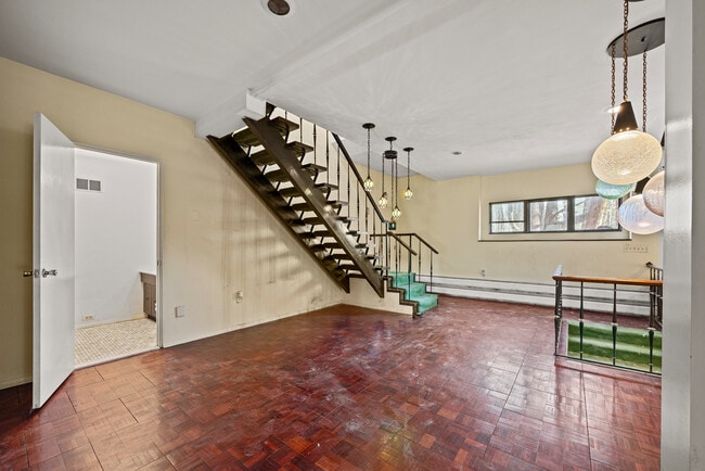 Photo - 100 Leonard Rd