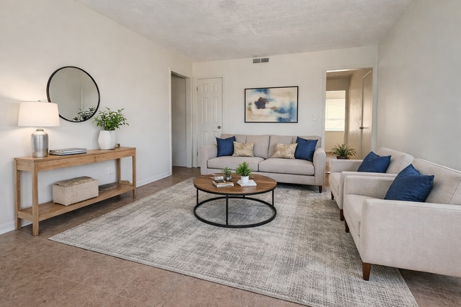 Photo - 9528 McIntosh Ave