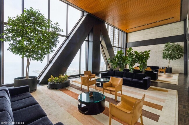 Photo - 175 E Delaware Pl Unidad 5909