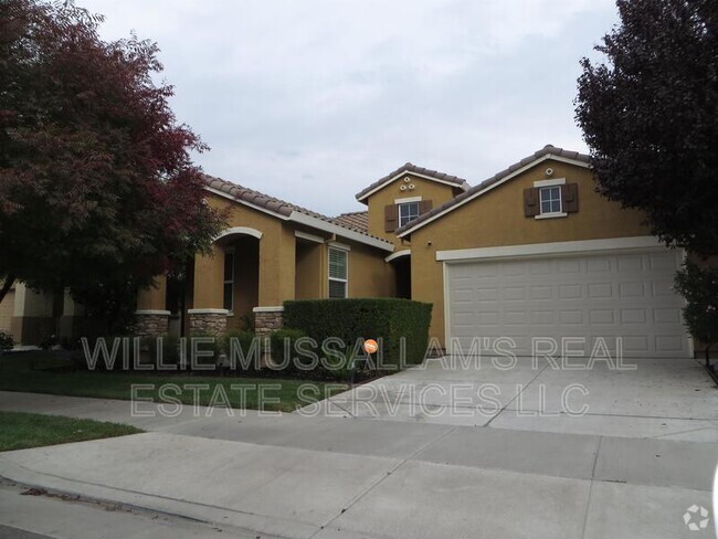 Building Photo - 16904 Pecan Hollow Way Rental