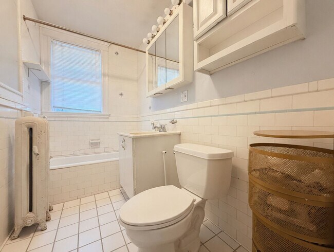 Photo - No Brokers Fee, No Security Deposit, Pets Frienly, Back and Front Porch, Laundry, Parking for Rent