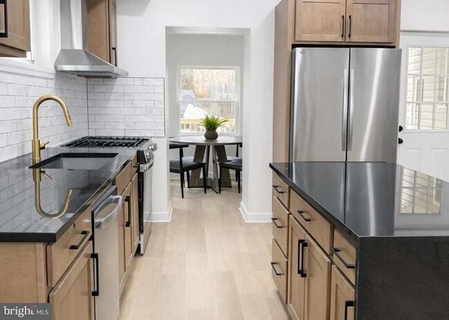 Photo - 1416 Kearny St NE