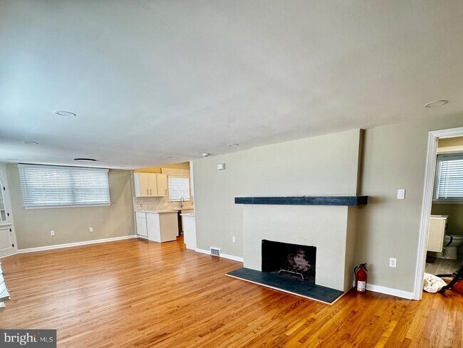 Photo - 551 Fern Hill Rd