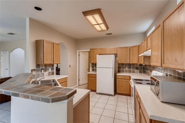 Photo - 8301 Red Willow Dr