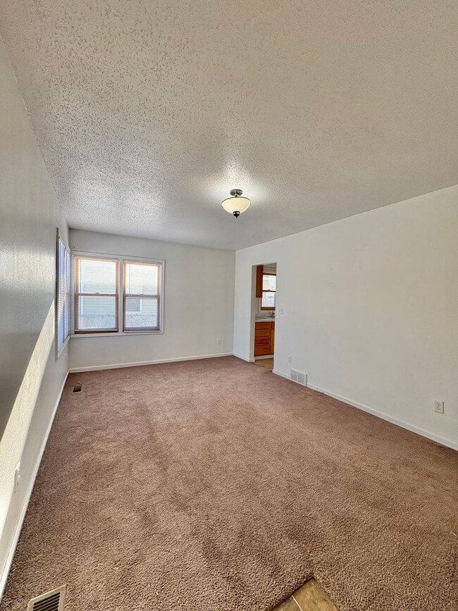 Photo - 2 Bedroom House!