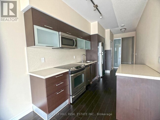 Photo - 386 Yonge St Unit 3416