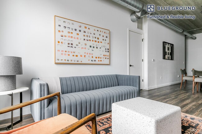 Photo - 61 W Erie St Unit SI FL3-ID1404