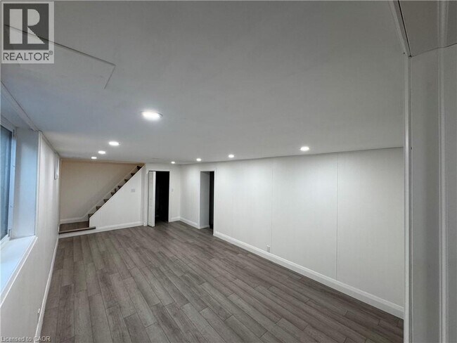 Photo - 18 Cyprus Dr