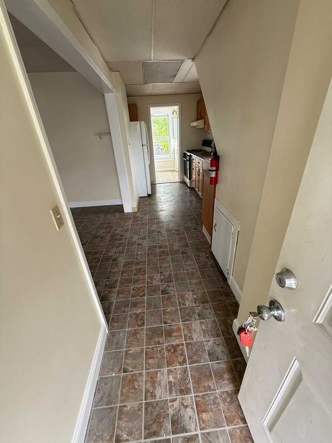 Photo - 320 Lincoln St