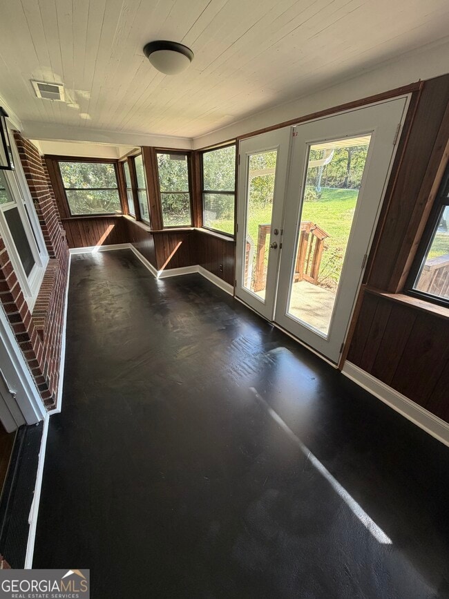 Photo - 2385 Porter Springs Rd