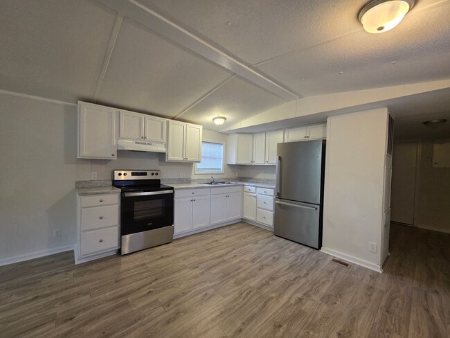 Photo - Newly Remodeled Trailer - Close to New River Air Station